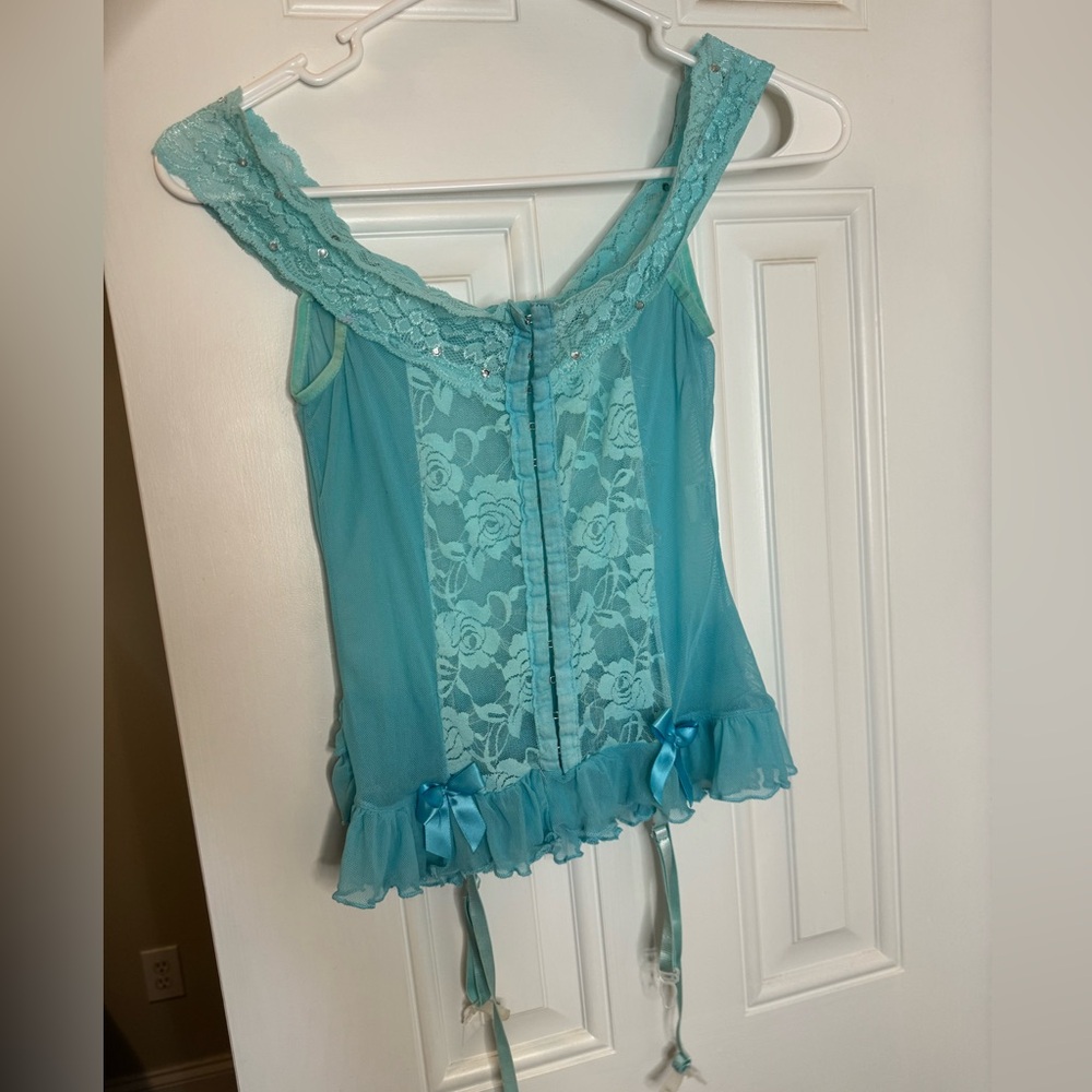 Off the shoulder corset princess style lingerie with garter straps